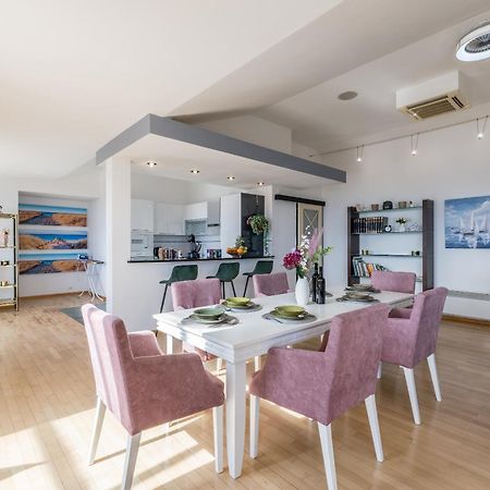 Urban Utopia Penthouse With Private Parking スプリト エクステリア 写真