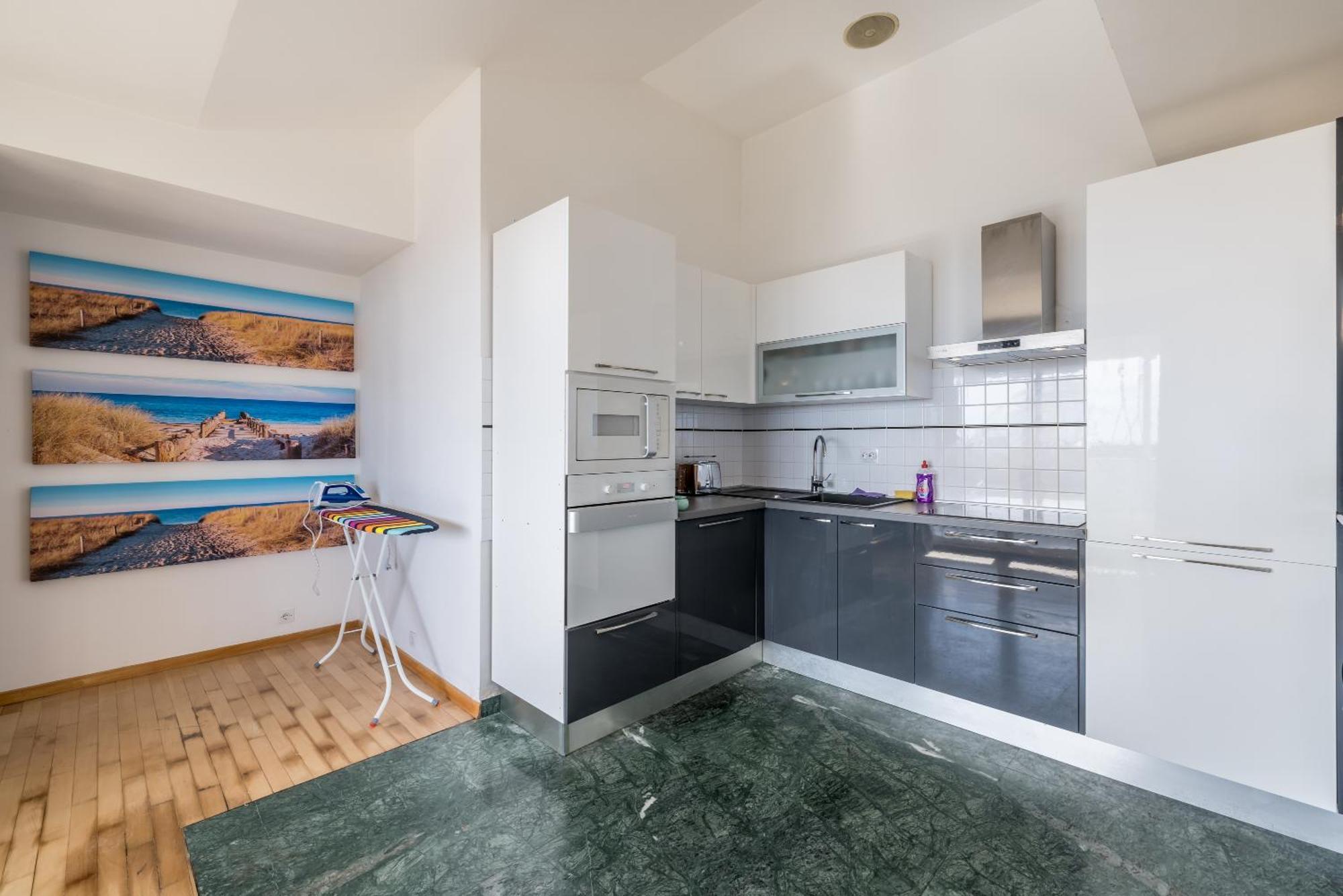 Urban Utopia Penthouse With Private Parking スプリト エクステリア 写真