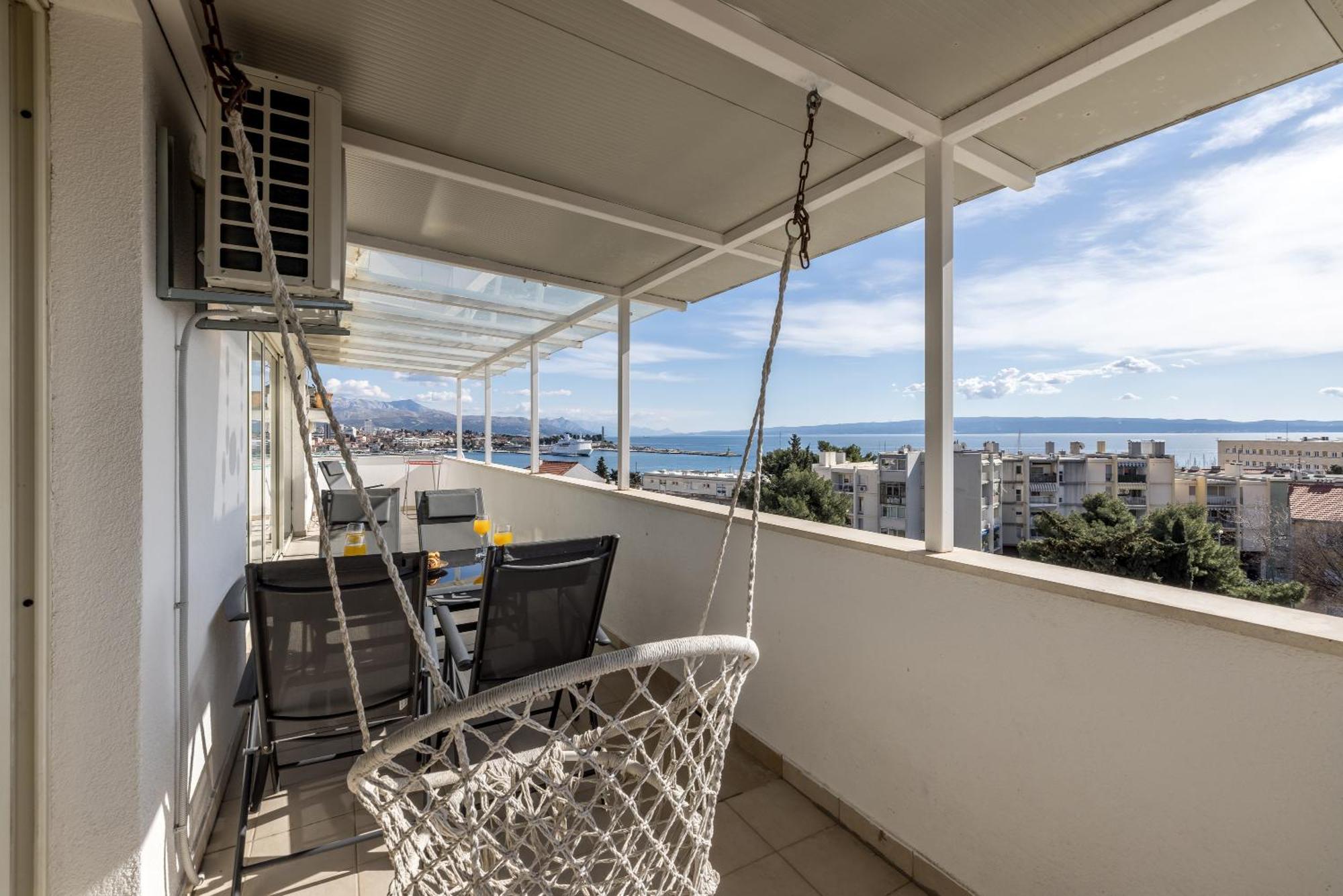 Urban Utopia Penthouse With Private Parking スプリト エクステリア 写真