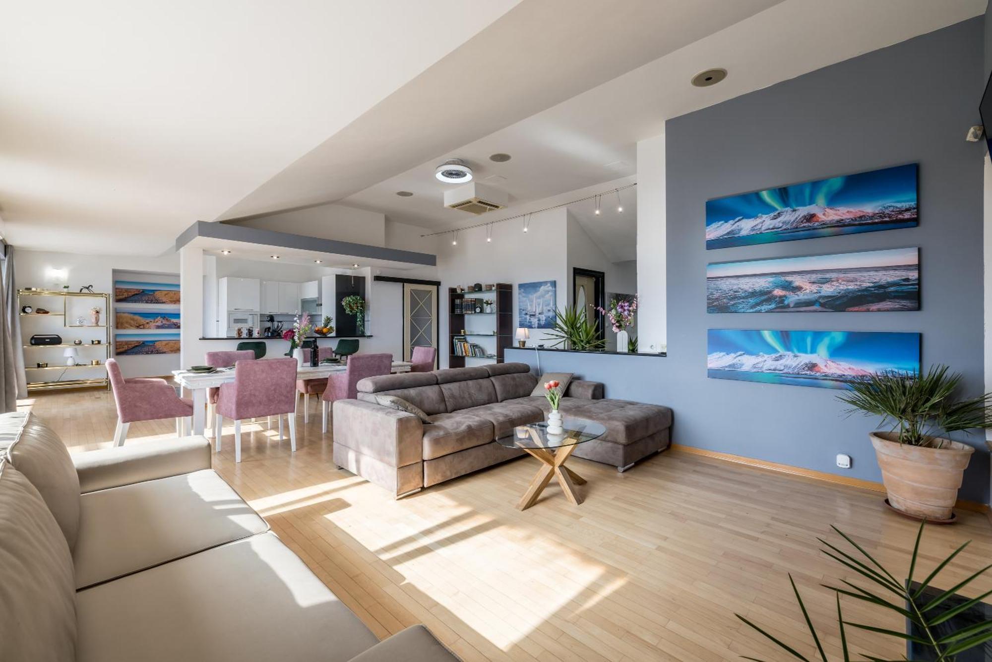 Urban Utopia Penthouse With Private Parking スプリト エクステリア 写真